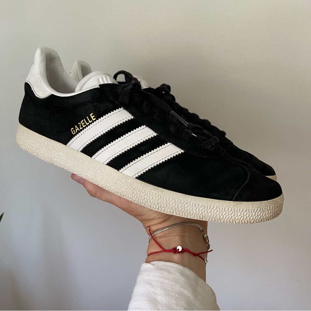 Adidas Gazelle, men’s 8/ women’s 9.